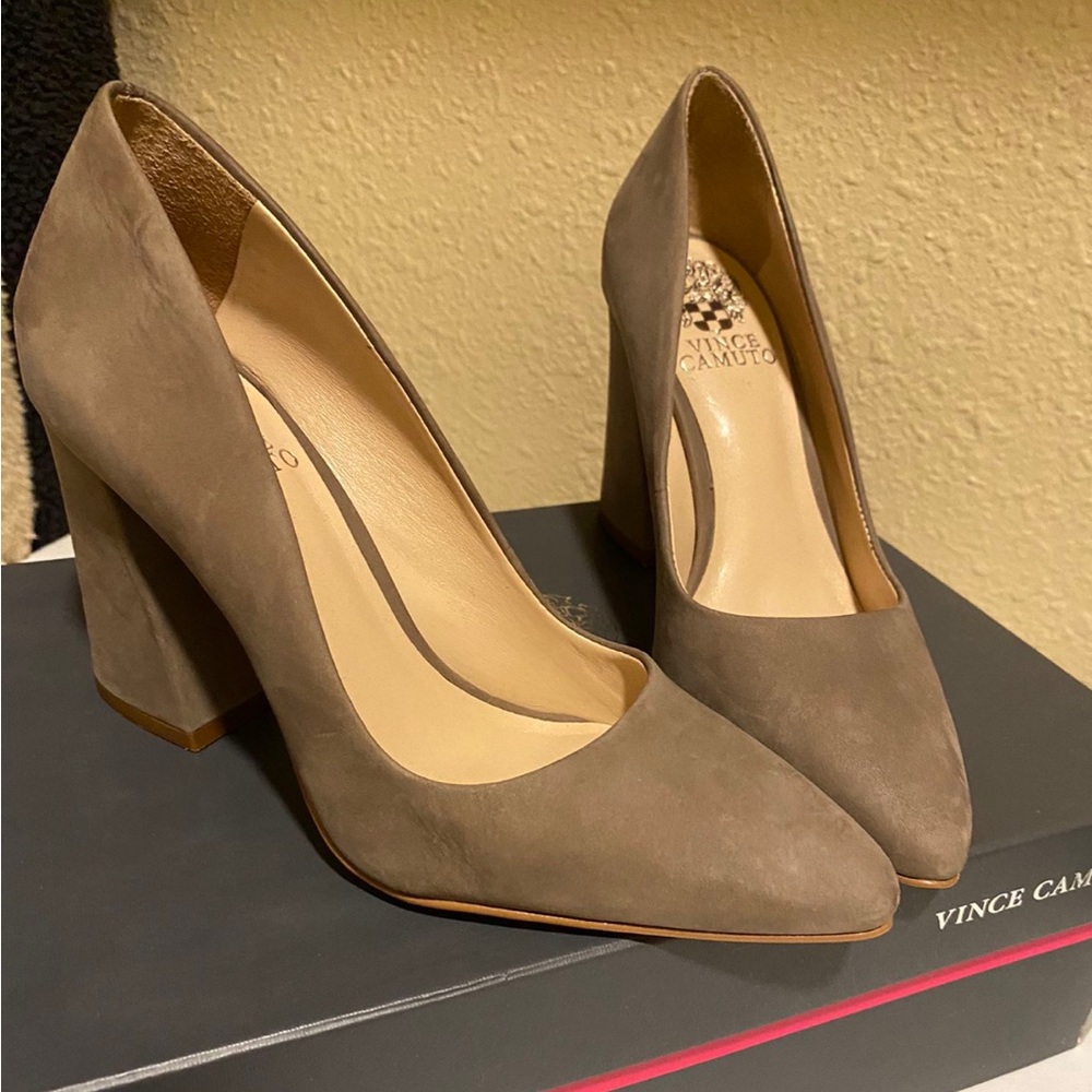 Vince heels